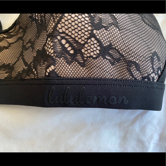 Lululemon Lace Bra - Picture 2 of 3